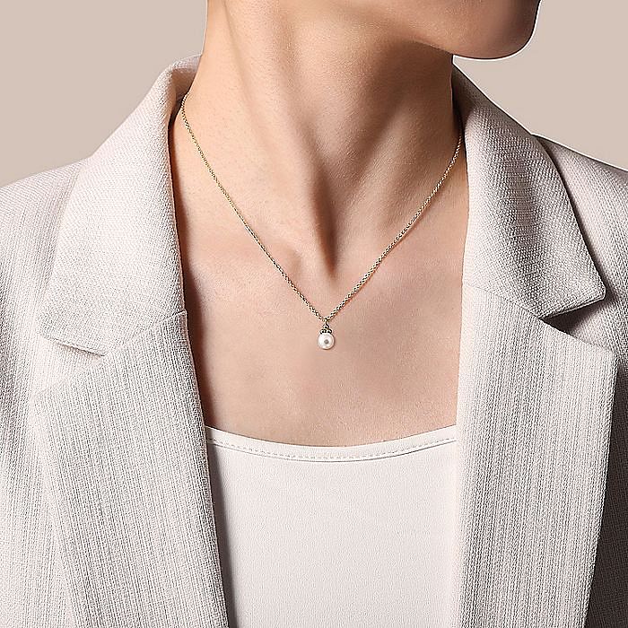 14K Yellow Gold Pearl Bujukan Drop Pendant Necklace - Warwick Jewelers