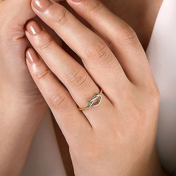 14K Yellow Gold Twisted Heart Pretzel Ring - Warwick Jewelers