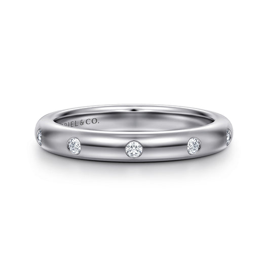 White Gold Flush Set 5 Stone Diamond Anniversary Band