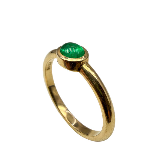 14kt yellow gold bezel set ring 
