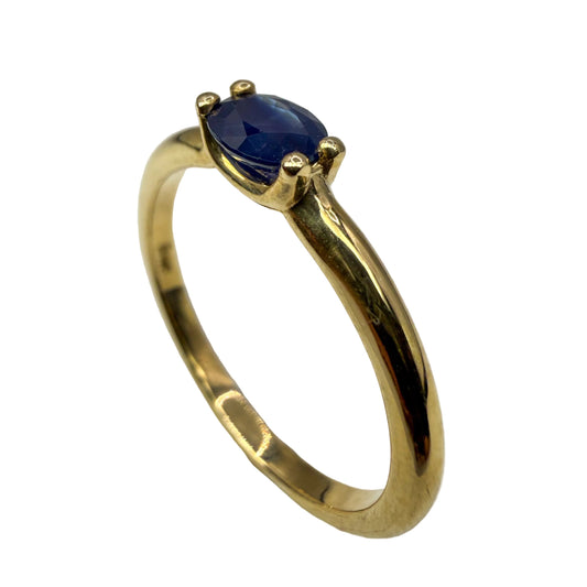 14kt yellow gold sapphire ring 